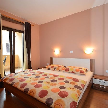 Christian Apartment Mali Losinj Exterior photo