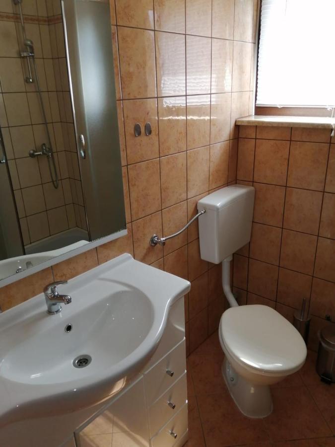 Christian Apartment Mali Losinj Exterior photo